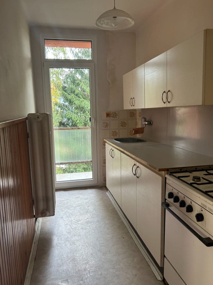 Prodej bytu 3+1 68 m², Souběžná, Třeboň, Jihočeský kraj Prodej bytu 3+1 68 m², Souběžná, Třeboň, Jihočeský kraj