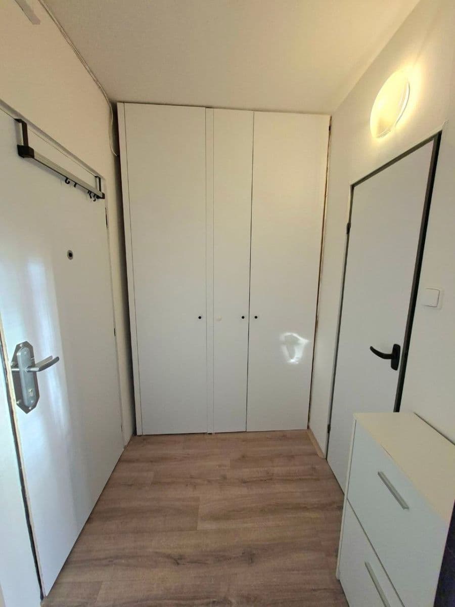Pronájem bytu 1+kk 27 m², Novodvorská, Praha, Praha Pronájem bytu 1+kk 27 m², Novodvorská, Praha, Praha