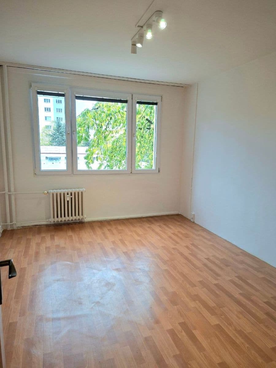Pronájem bytu 1+kk 27 m², Počernická, Praha, Praha Pronájem bytu 1+kk 27 m², Počernická, Praha, Praha