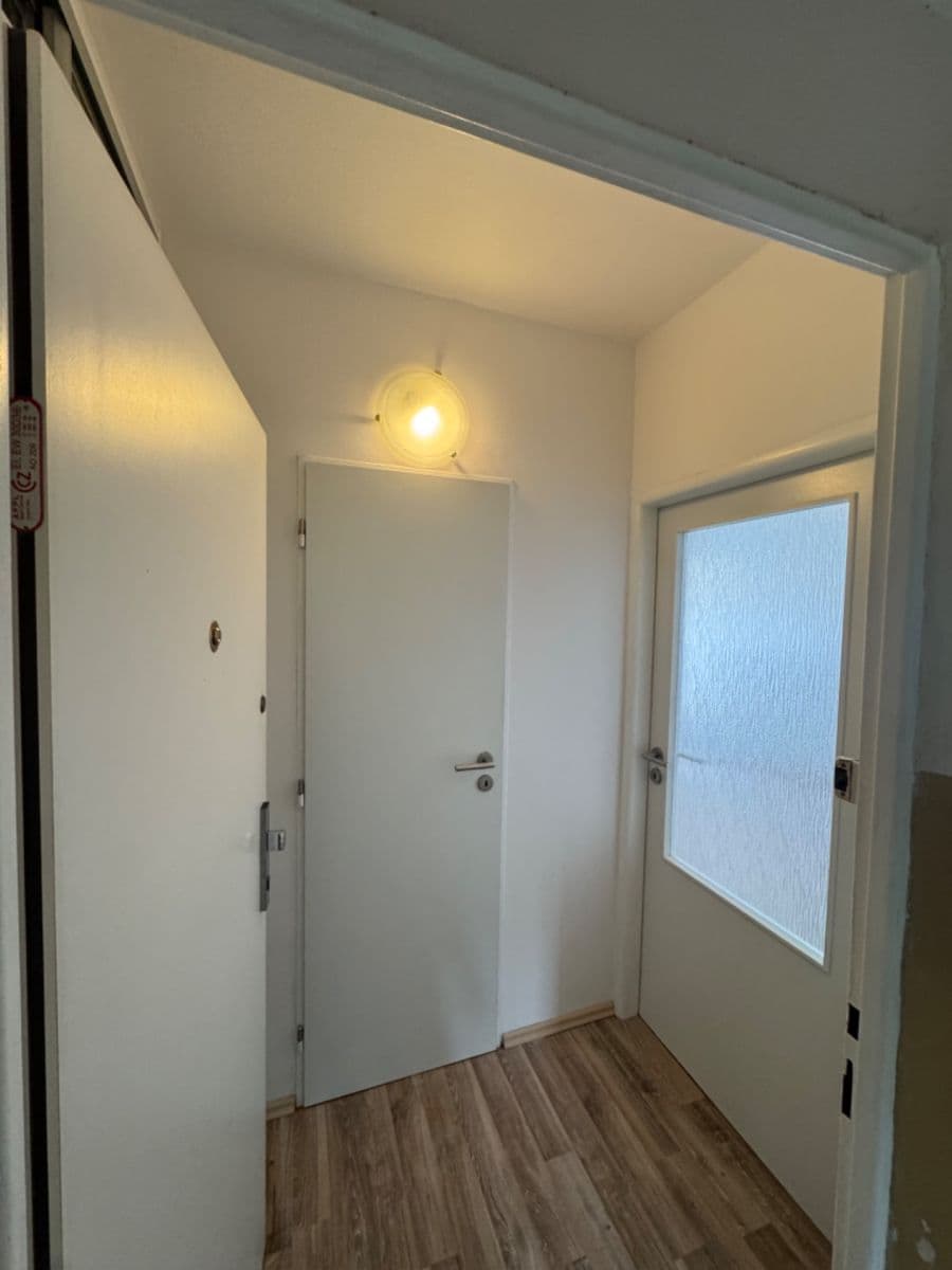 Pronájem bytu 1+kk 27 m², Litoměřická, Praha, Praha Pronájem bytu 1+kk 27 m², Litoměřická, Praha, Praha