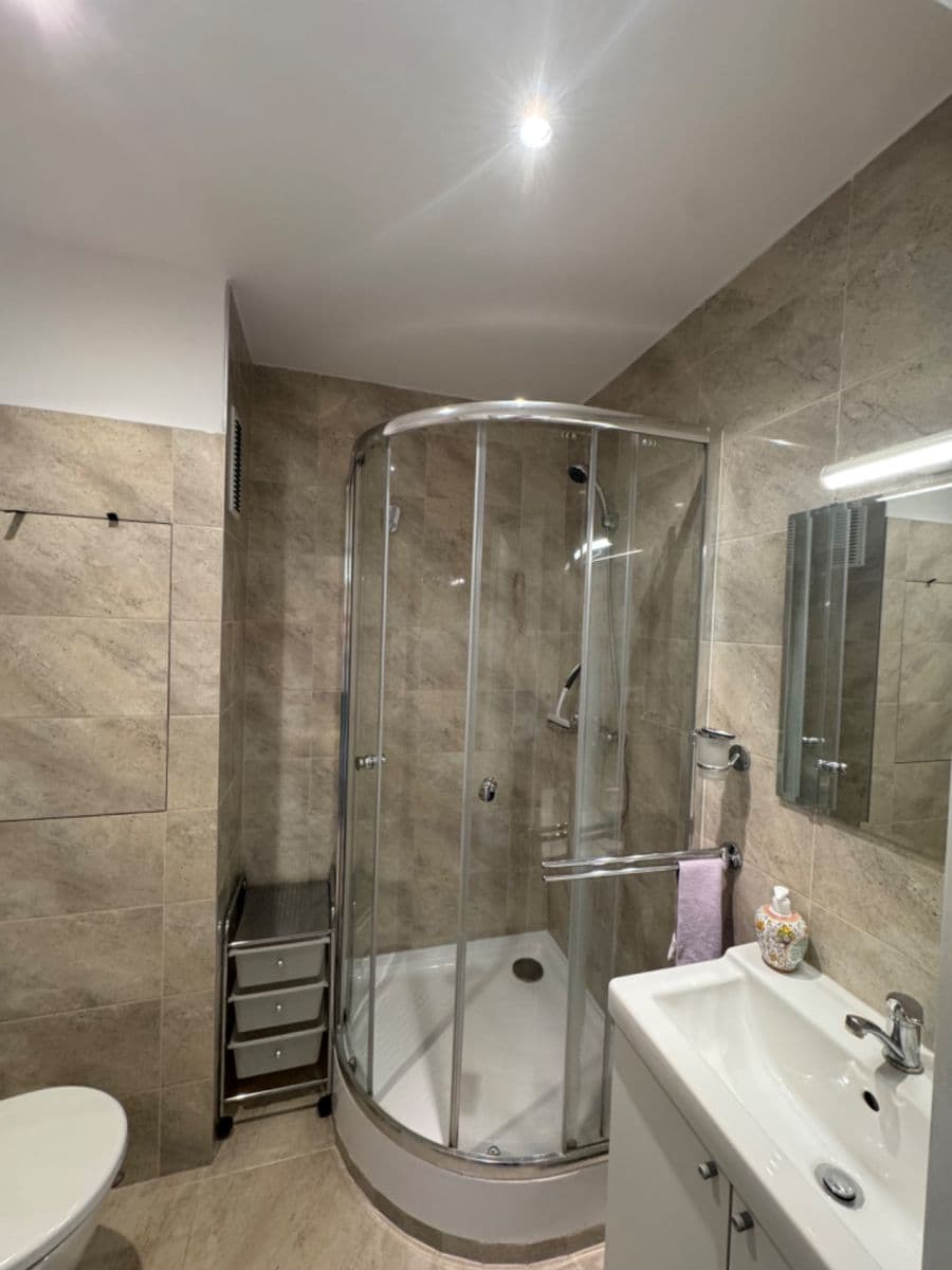 Pronájem bytu 1+kk 27 m², Litoměřická, Praha, Praha Pronájem bytu 1+kk 27 m², Litoměřická, Praha, Praha