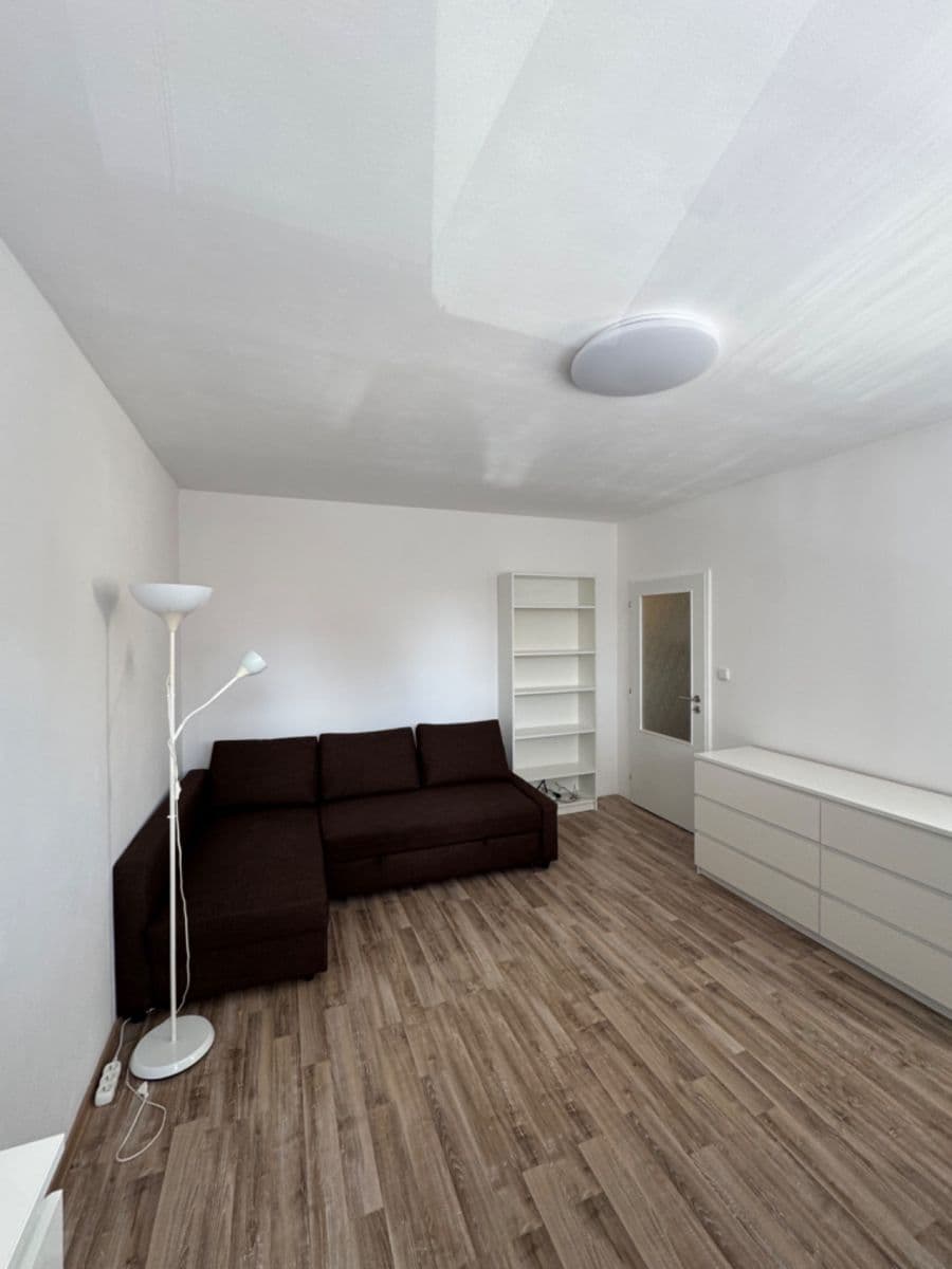Pronájem bytu 1+kk 27 m², Litoměřická, Praha, Praha Pronájem bytu 1+kk 27 m², Litoměřická, Praha, Praha