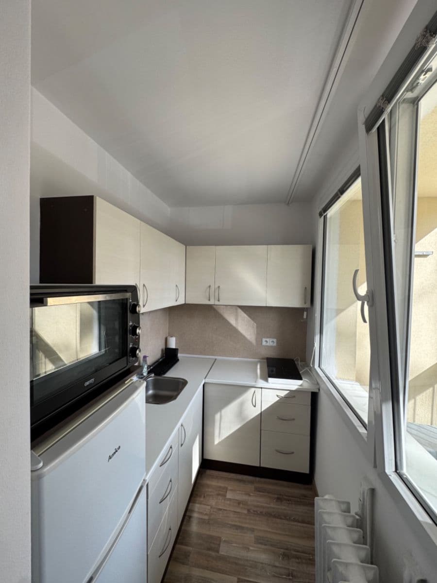 Pronájem bytu 1+kk 27 m², Litoměřická, Praha, Praha Pronájem bytu 1+kk 27 m², Litoměřická, Praha, Praha
