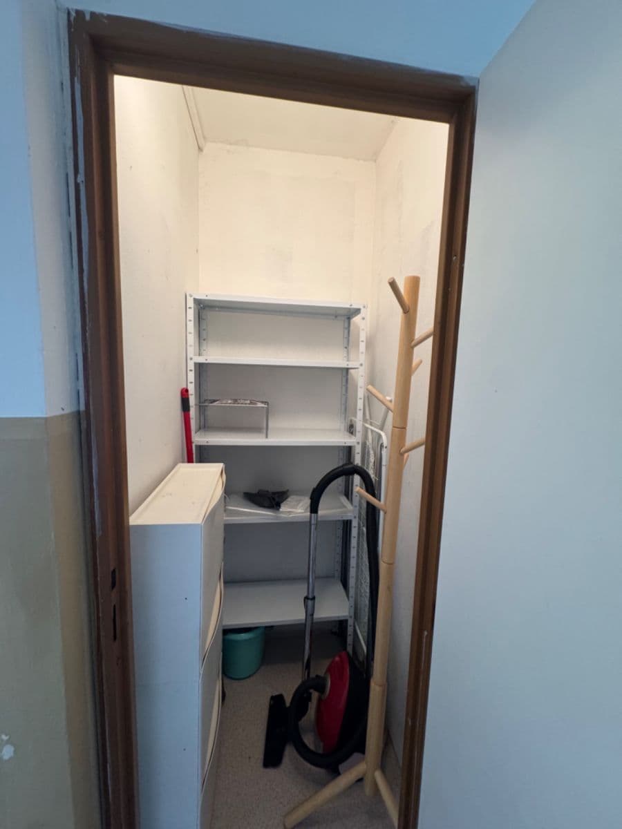 Pronájem bytu 1+kk 27 m², Litoměřická, Praha, Praha Pronájem bytu 1+kk 27 m², Litoměřická, Praha, Praha