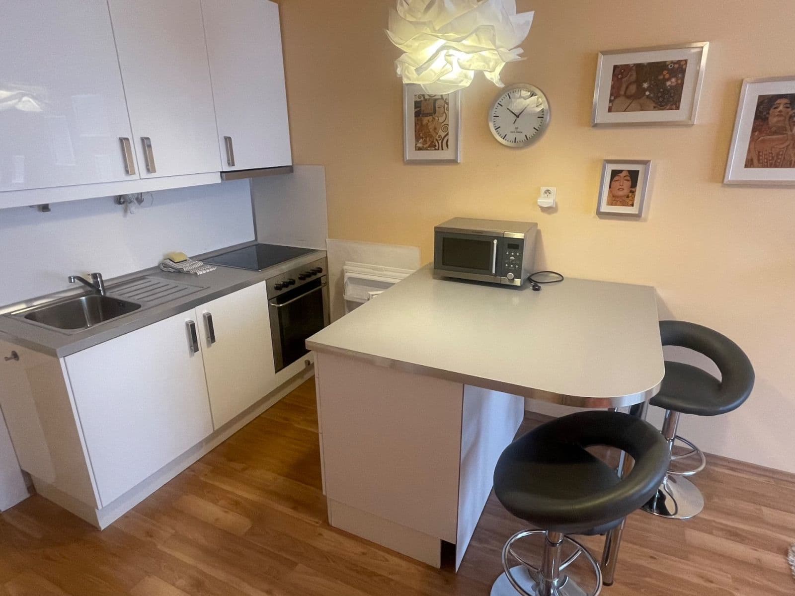 Pronájem bytu 2+kk 49 m², Písecká, Praha, Praha Pronájem bytu 2+kk 49 m², Písecká, Praha, Praha