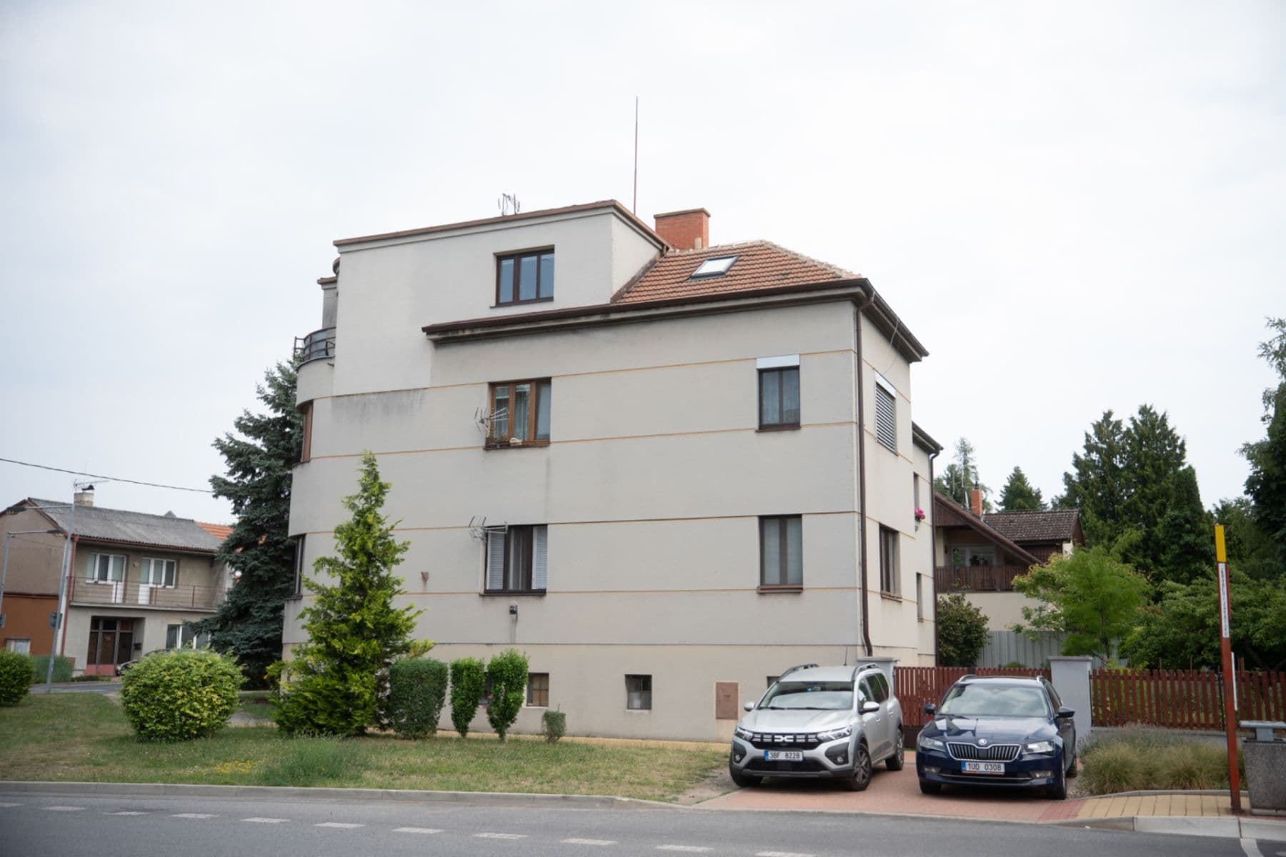 Prodej bytu 4+1 108 m², Brandýská, Kostelec nad Labem, Středočeský kraj Prodej bytu 4+1 108 m², Brandýská, Kostelec nad Labem, Středočeský kraj