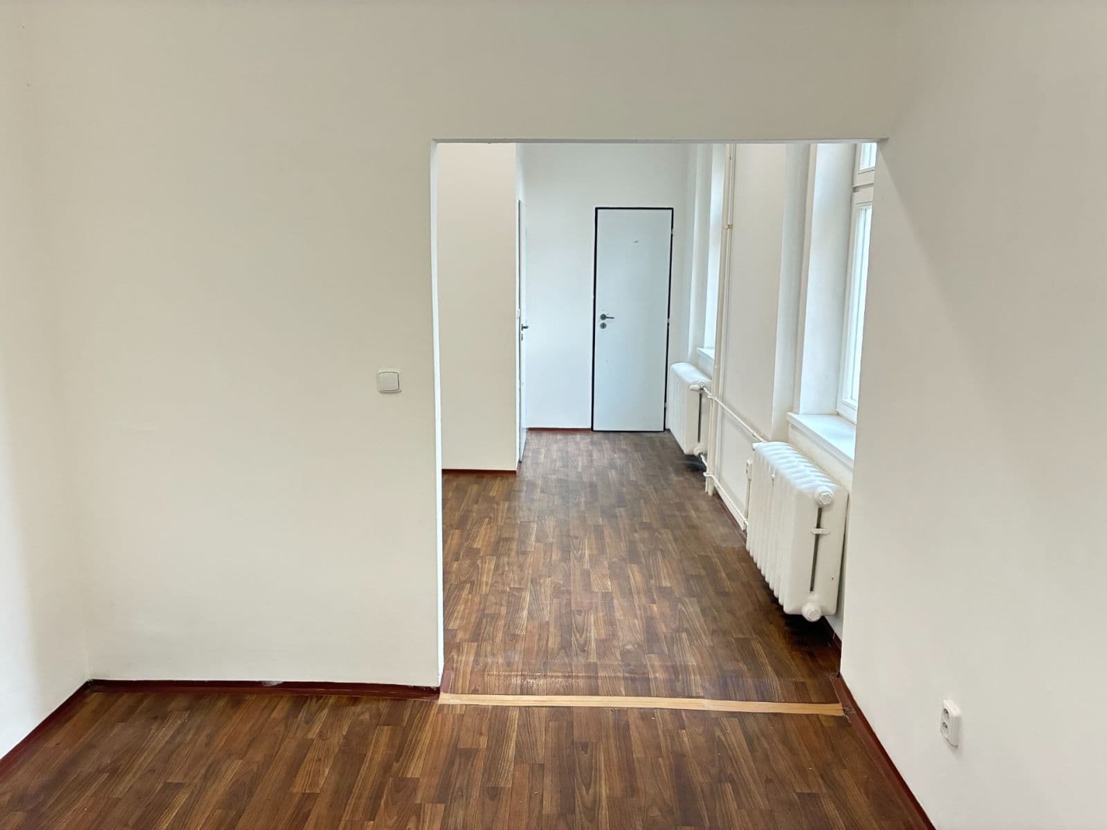 Pronájem bytu 2+kk 81 m², T. G. Masaryka, Karlovy Vary, Karlovarský kraj Pronájem bytu 2+kk 81 m², T. G. Masaryka, Karlovy Vary, Karlovarský kraj