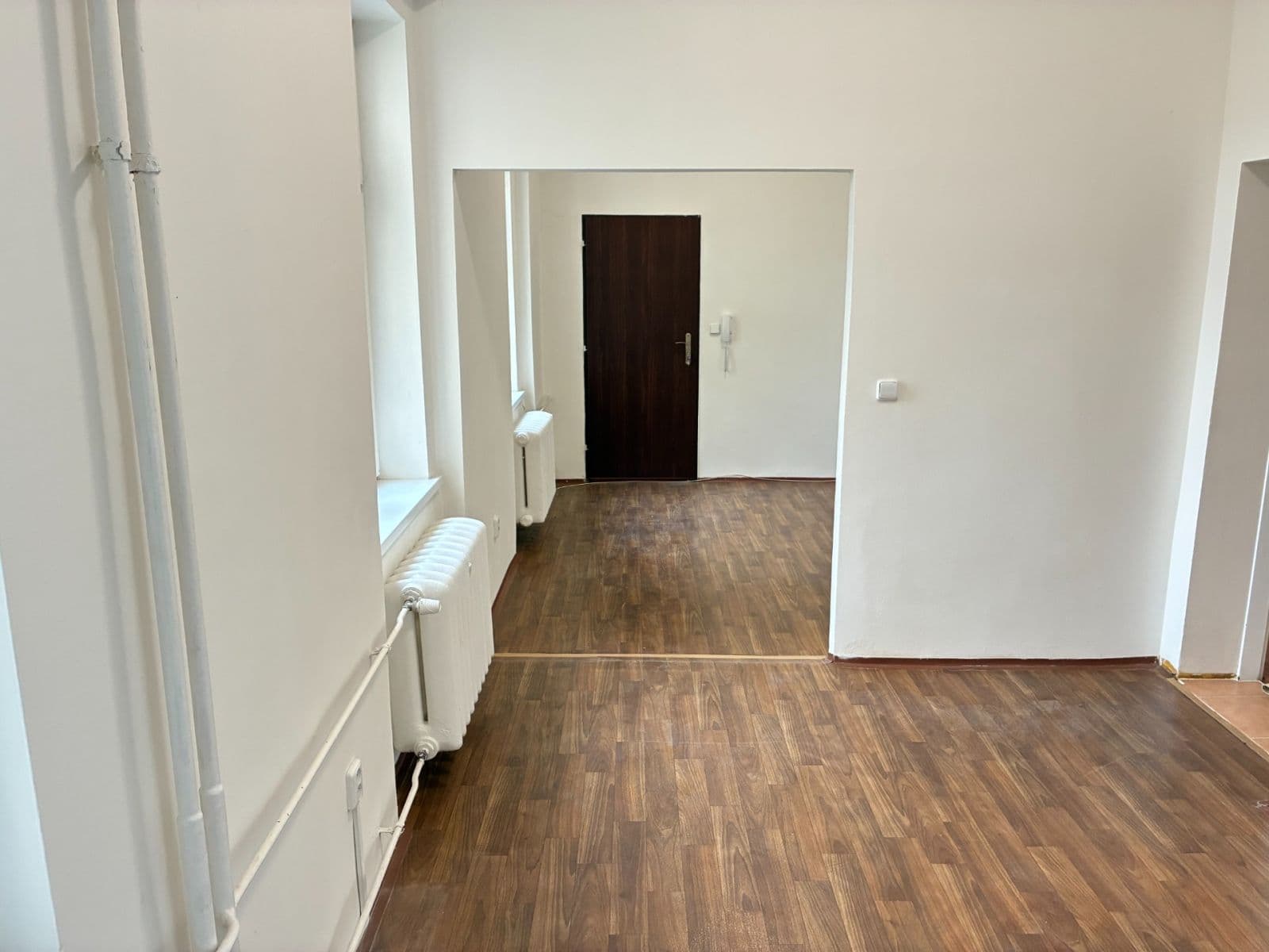Pronájem bytu 2+kk 81 m², T. G. Masaryka, Karlovy Vary, Karlovarský kraj Pronájem bytu 2+kk 81 m², T. G. Masaryka, Karlovy Vary, Karlovarský kraj