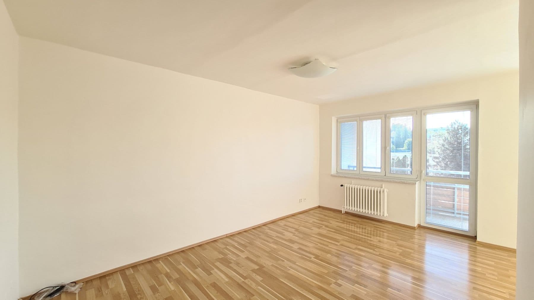 Pronájem bytu 3+1 70 m², Pod Pekařkou, Praha, Praha Pronájem bytu 3+1 70 m², Pod Pekařkou, Praha, Praha