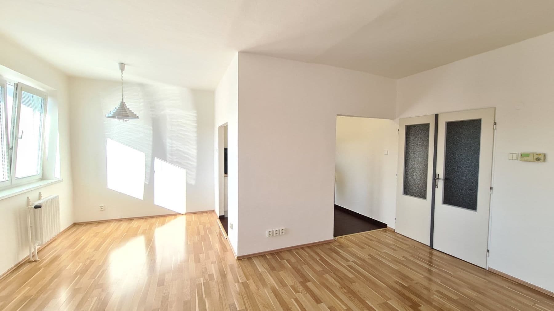 Pronájem bytu 3+1 70 m², Pod Pekařkou, Praha, Praha Pronájem bytu 3+1 70 m², Pod Pekařkou, Praha, Praha