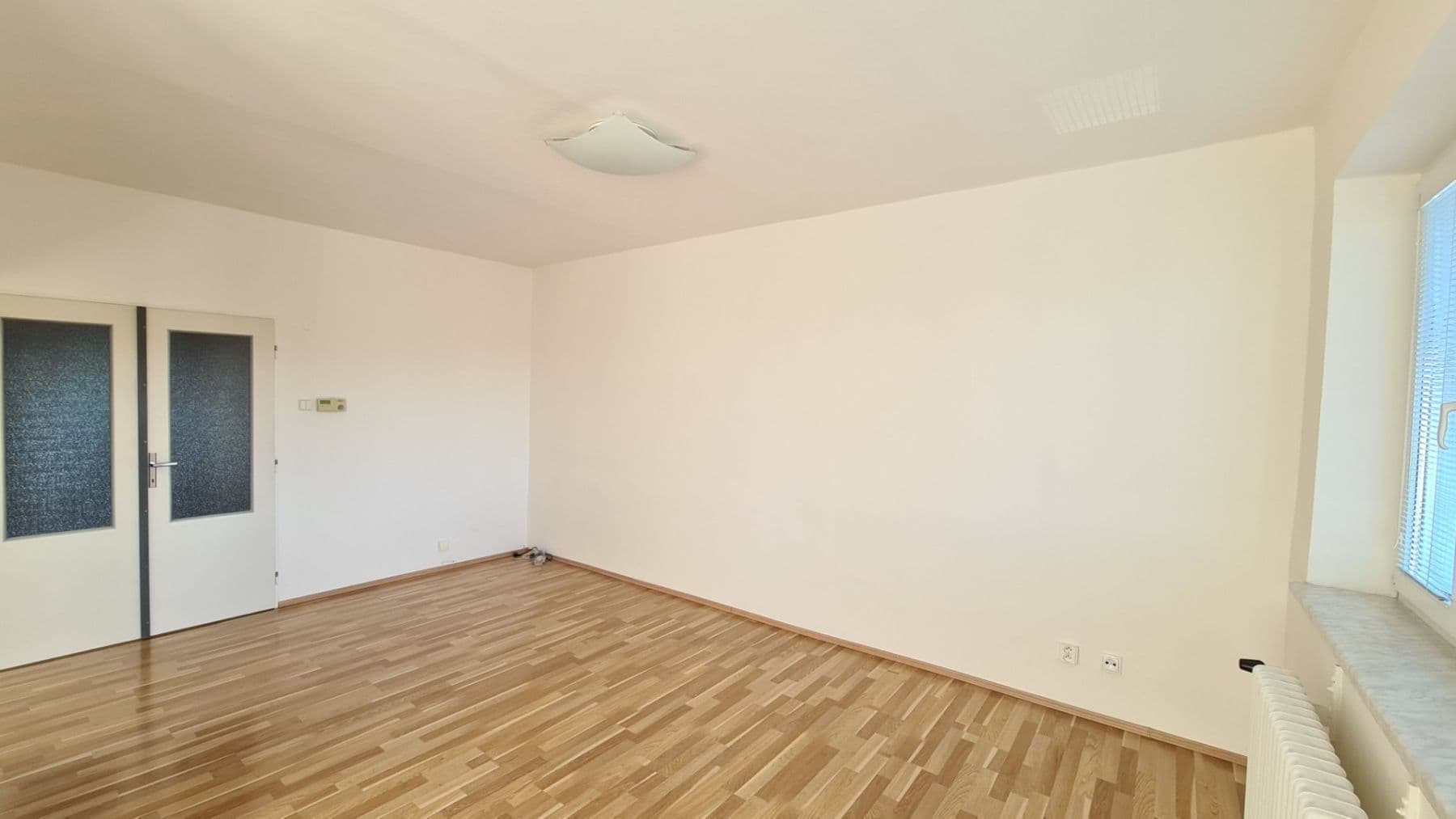 Pronájem bytu 3+1 70 m², Pod Pekařkou, Praha, Praha Pronájem bytu 3+1 70 m², Pod Pekařkou, Praha, Praha