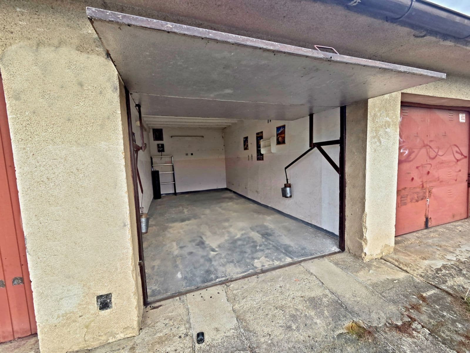 Pronájem garáže 20 m², Štětí, Ústecký kraj Pronájem garáže 20 m², Štětí, Ústecký kraj