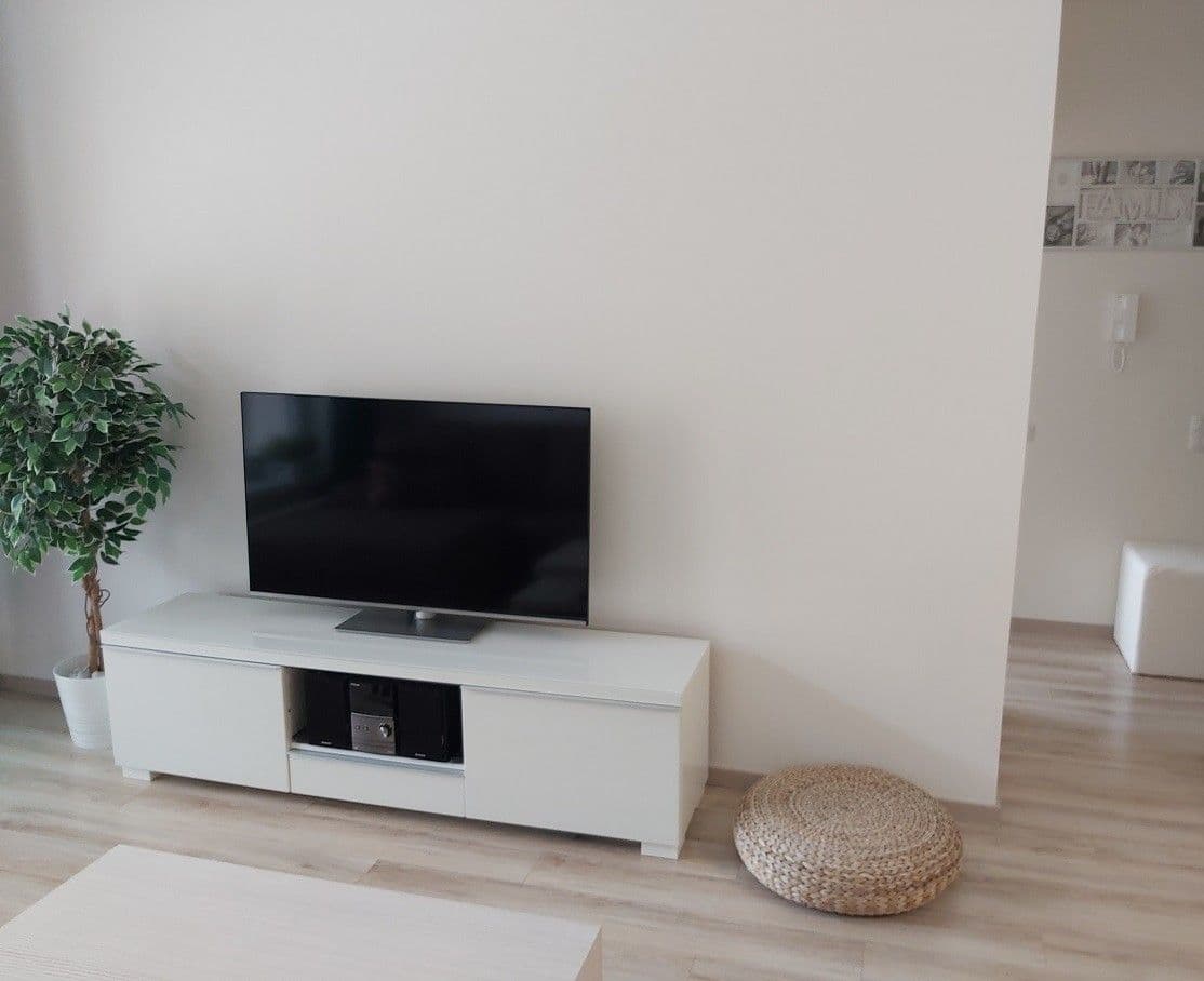 Prodej bytu 2+1 84 m², Tomislava P. Kolakoviča, Devínska Nová Ves, Bratislavský kraj Prodej bytu 2+1 84 m², Tomislava P. Kolakoviča, Devínska Nová Ves, Bratislavský kraj