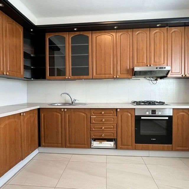 Prodej bytu 3+1 84 m², Nábrežná, Trenčín, Trenčiansky kraj Prodej bytu 3+1 84 m², Nábrežná, Trenčín, Trenčiansky kraj
