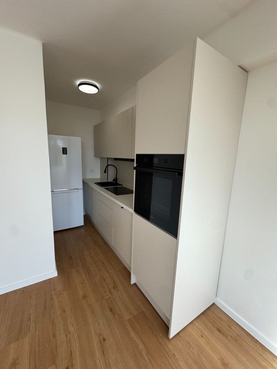 Pronájem bytu 3+kk 43 m², Evropská, Praha, Praha Pronájem bytu 3+kk 43 m², Evropská, Praha, Praha