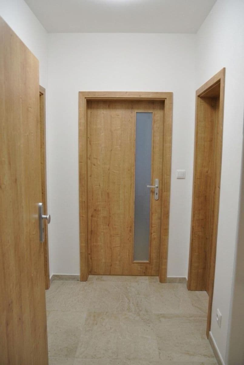 Pronájem bytu 3+kk 60 m², V Zákoutí, Kutná Hora, Středočeský kraj Pronájem bytu 3+kk 60 m², V Zákoutí, Kutná Hora, Středočeský kraj