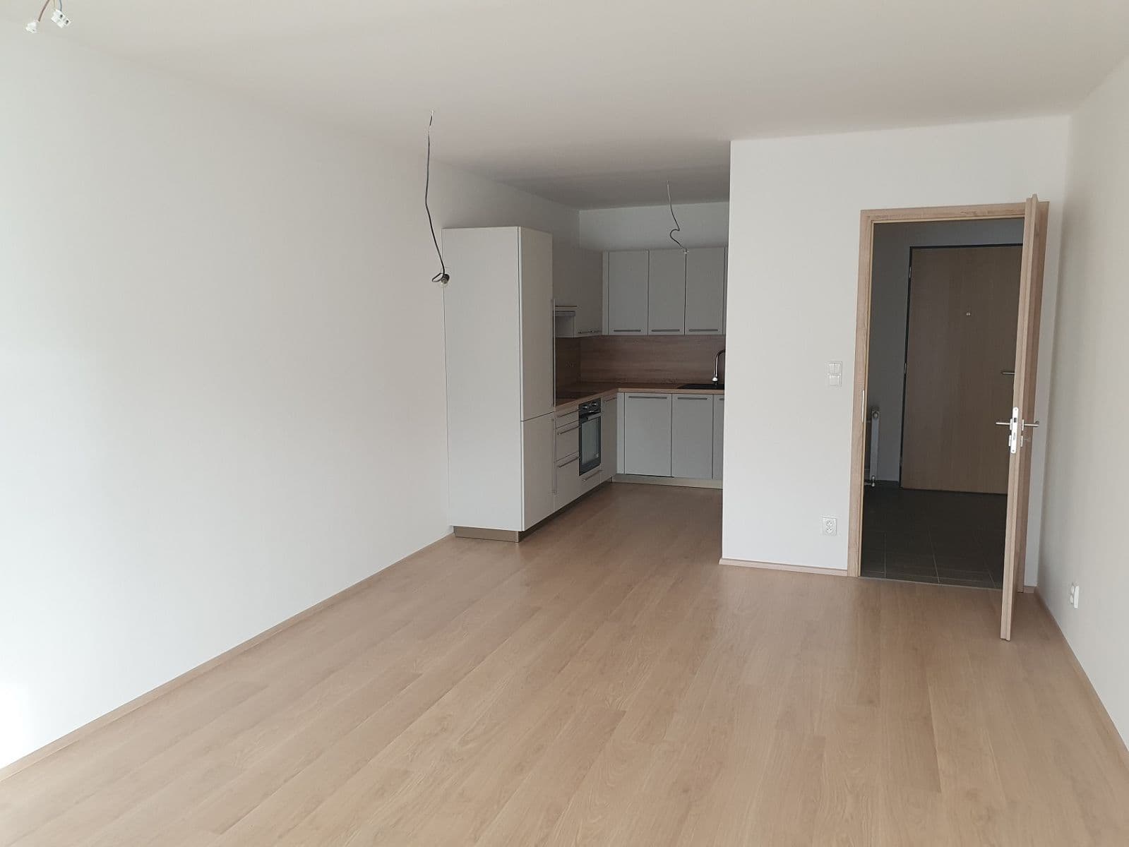 Pronájem bytu 2+kk 59 m², U Parketárny, Unhošť, Středočeský kraj Pronájem bytu 2+kk 59 m², U Parketárny, Unhošť, Středočeský kraj