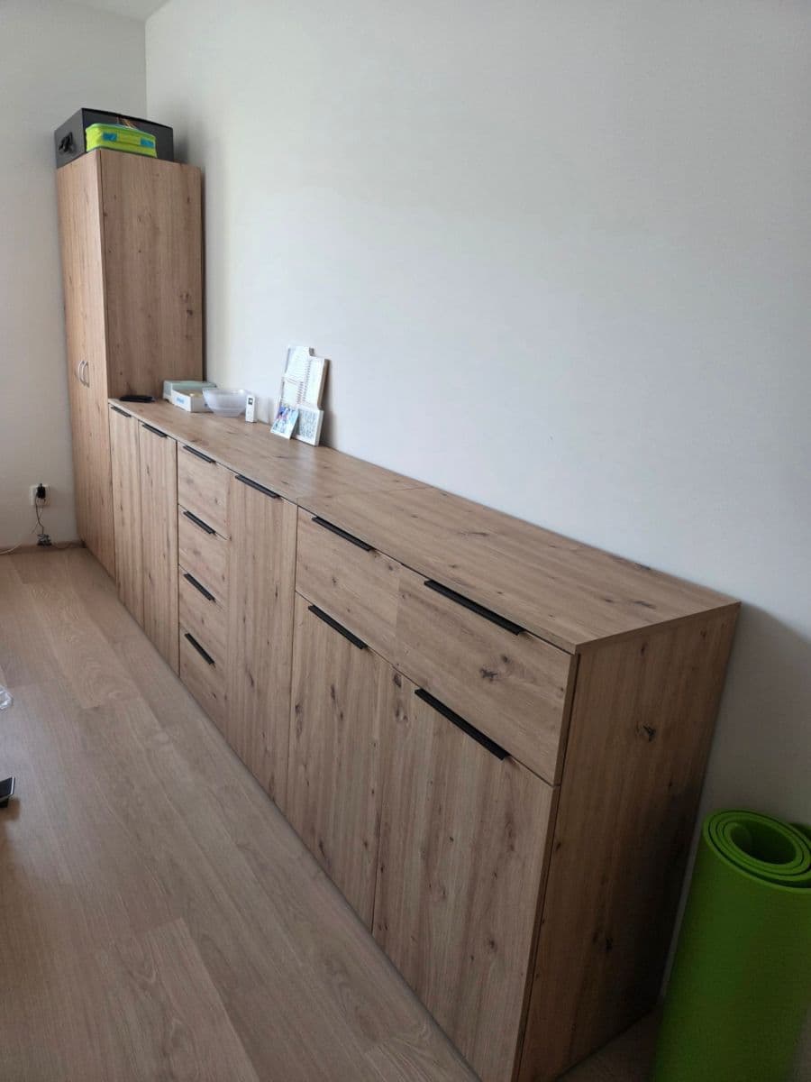 Pronájem bytu 2+kk 59 m², U Parketárny, Unhošť, Středočeský kraj Pronájem bytu 2+kk 59 m², U Parketárny, Unhošť, Středočeský kraj