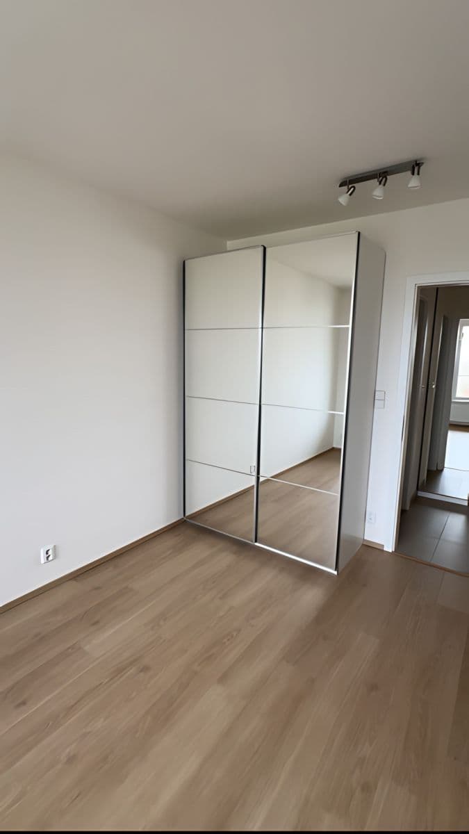 Pronájem bytu 2+kk 54 m², Stočesova, Praha, Praha Pronájem bytu 2+kk 54 m², Stočesova, Praha, Praha