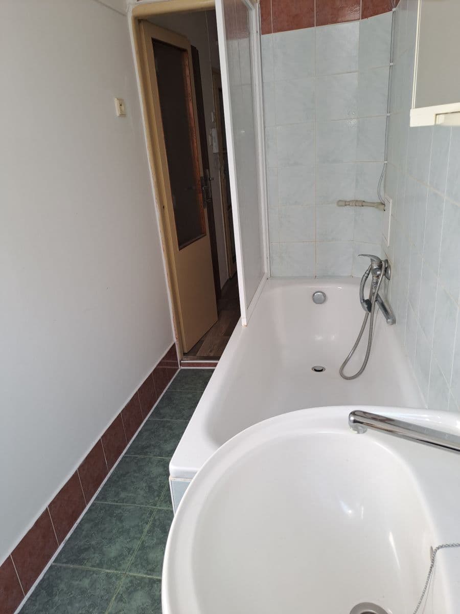 Prodej bytu 1+kk 26 m², Hankova, Plzeň, Plzeňský kraj Prodej bytu 1+kk 26 m², Hankova, Plzeň, Plzeňský kraj