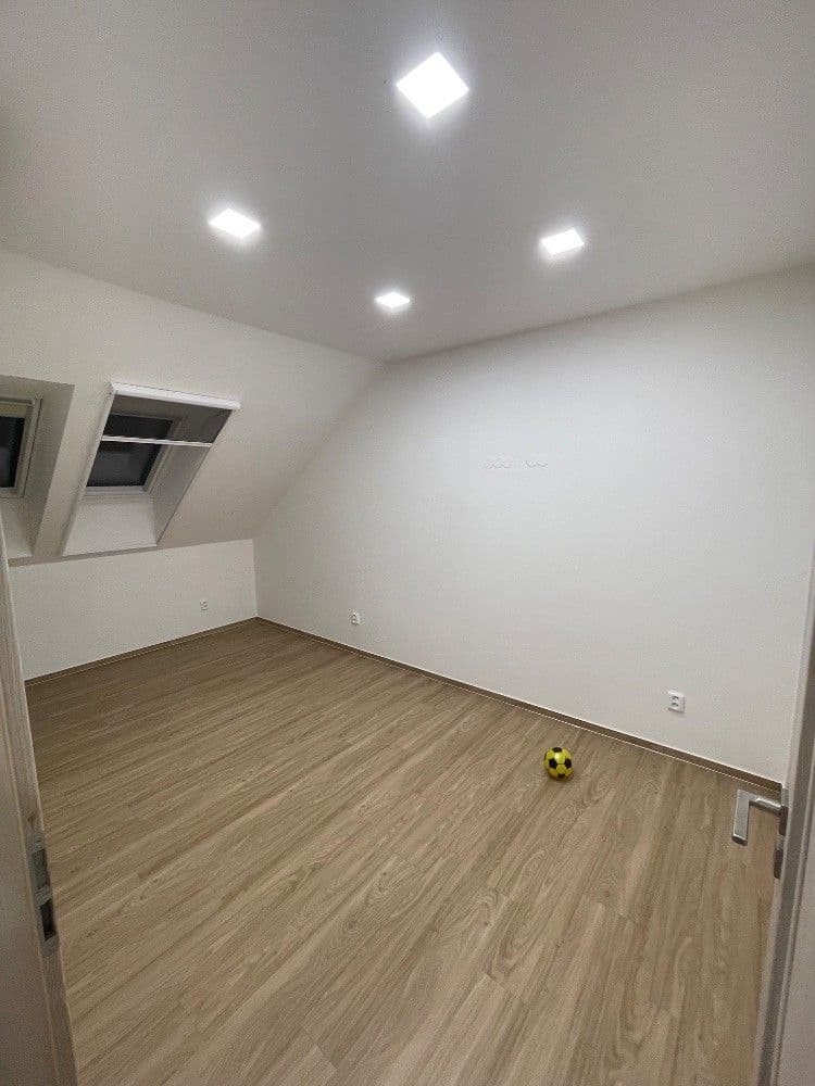 Pronájem bytu 2+1 63 m², Olbramovice, Jihomoravský kraj Pronájem bytu 2+1 63 m², Olbramovice, Jihomoravský kraj