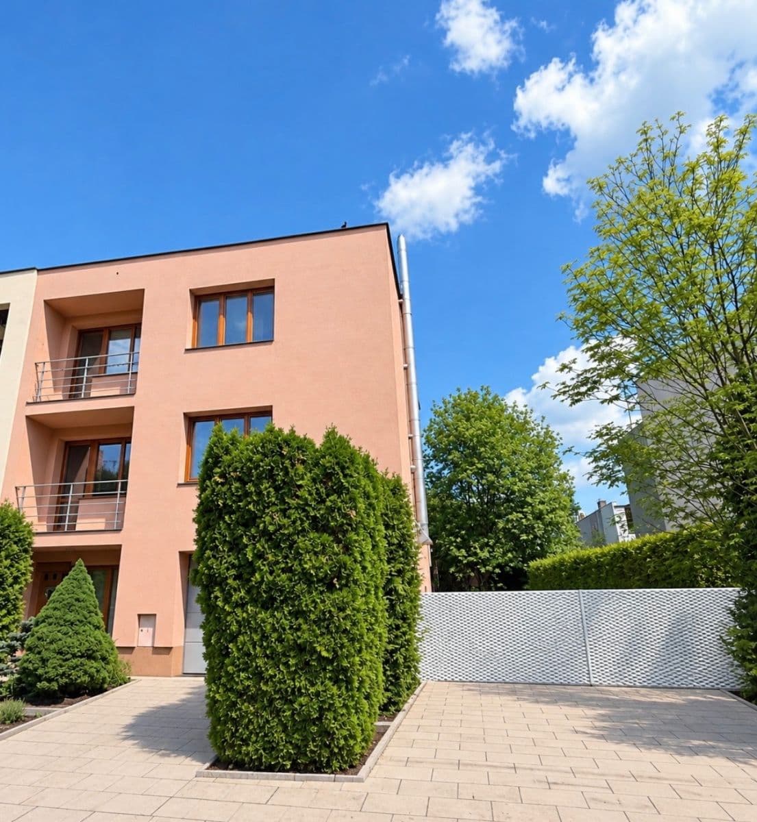 Prodej domu 245 m², pozemek 600 m², Horní, Jihlava, Kraj Vysočina Prodej domu 245 m², pozemek 600 m², Horní, Jihlava, Kraj Vysočina