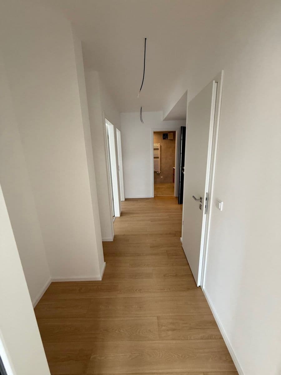 Pronájem bytu 3+kk 72 m², U Engerthu, Kladno, Středočeský kraj Pronájem bytu 3+kk 72 m², U Engerthu, Kladno, Středočeský kraj