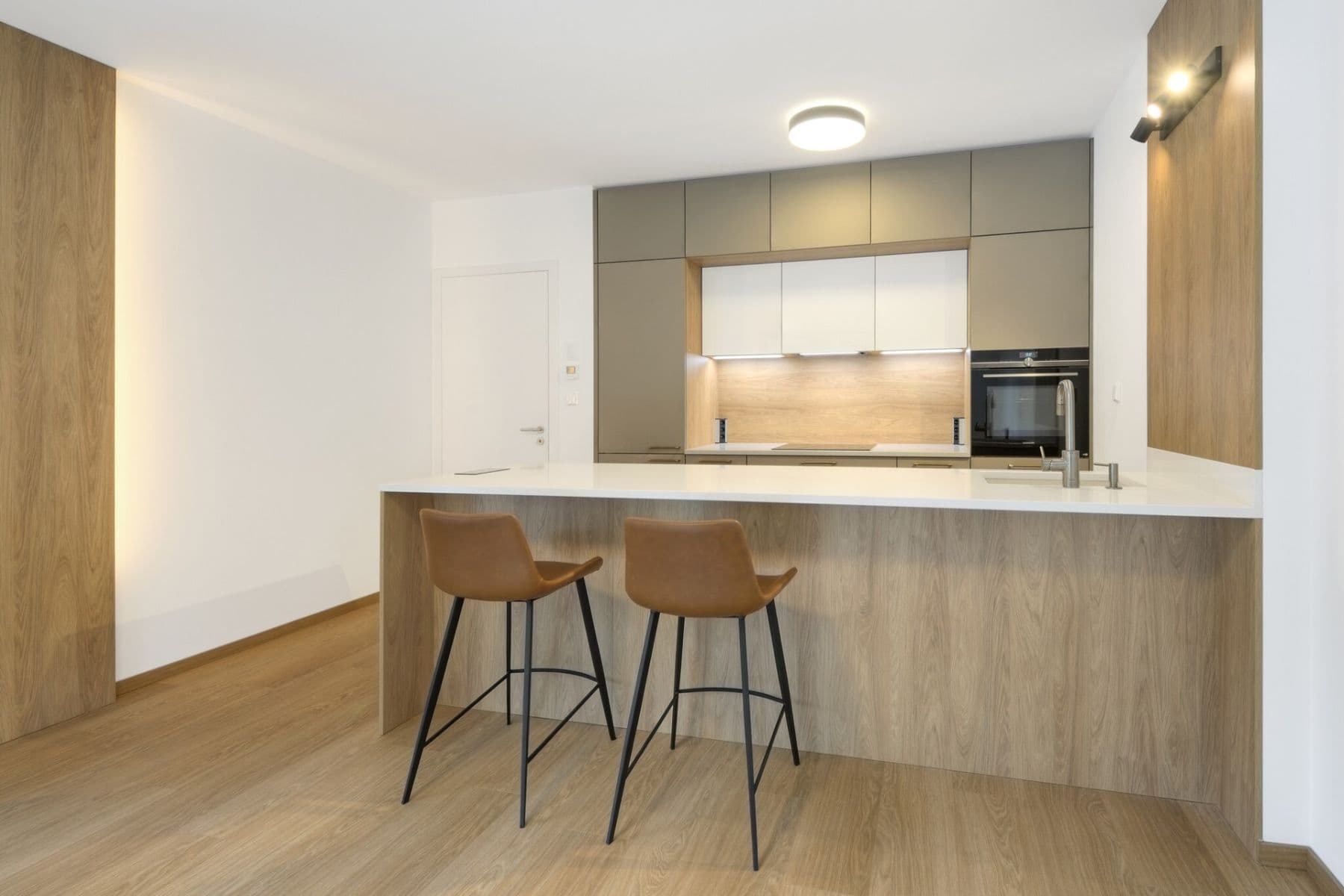 Pronájem bytu 2+kk 58 m², U Sluncové, Praha, Praha Pronájem bytu 2+kk 58 m², U Sluncové, Praha, Praha