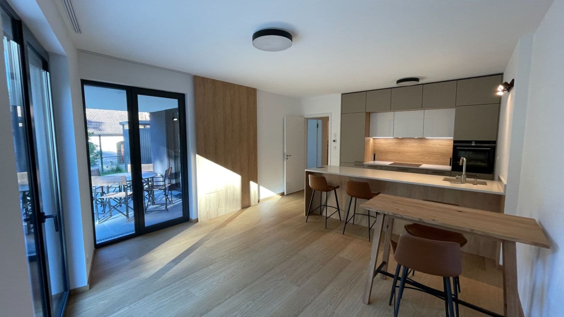 Pronájem bytu 2+kk 58 m², U Sluncové, Praha, Praha Pronájem bytu 2+kk 58 m², U Sluncové, Praha, Praha