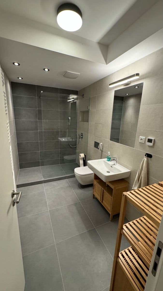 Pronájem bytu 2+kk 58 m², U Sluncové, Praha, Praha Pronájem bytu 2+kk 58 m², U Sluncové, Praha, Praha