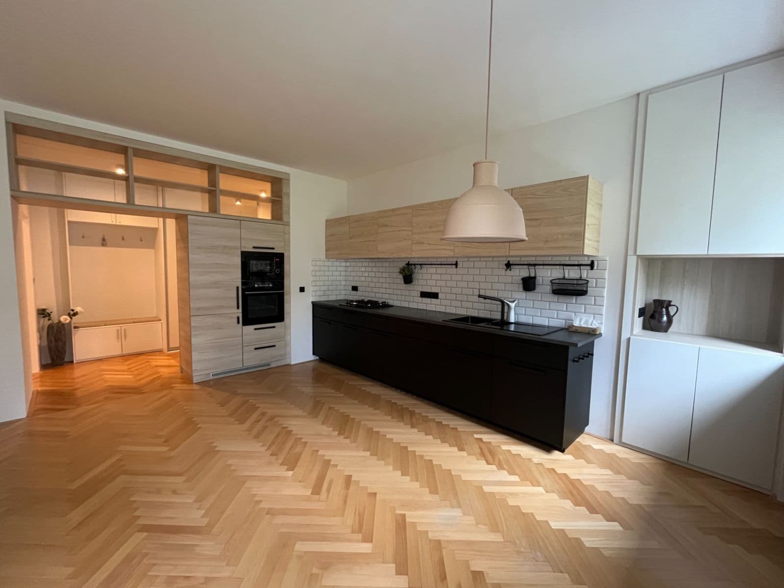 Pronájem bytu 2+kk 65 m², Kolátorova, Praha, Praha Pronájem bytu 2+kk 65 m², Kolátorova, Praha, Praha