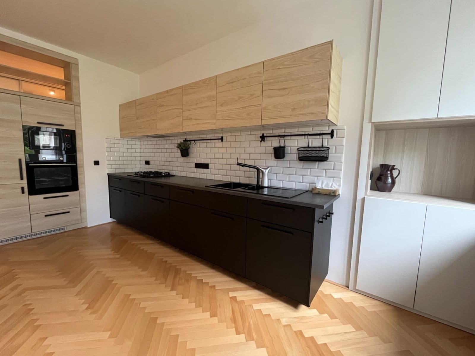 Pronájem bytu 2+kk 65 m², Kolátorova, Praha, Praha Pronájem bytu 2+kk 65 m², Kolátorova, Praha, Praha