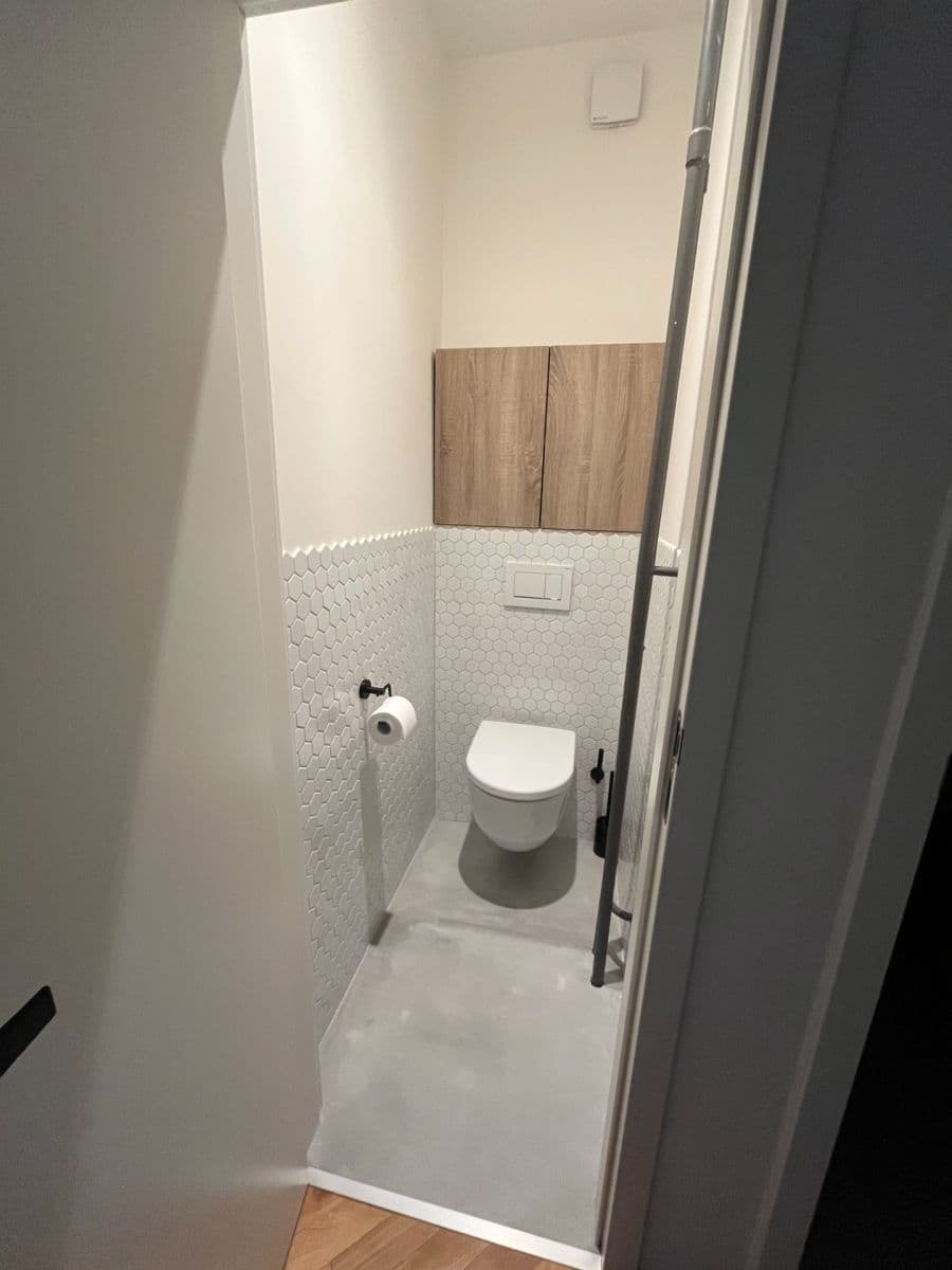Pronájem bytu 2+kk 65 m², Kolátorova, Praha, Praha Pronájem bytu 2+kk 65 m², Kolátorova, Praha, Praha