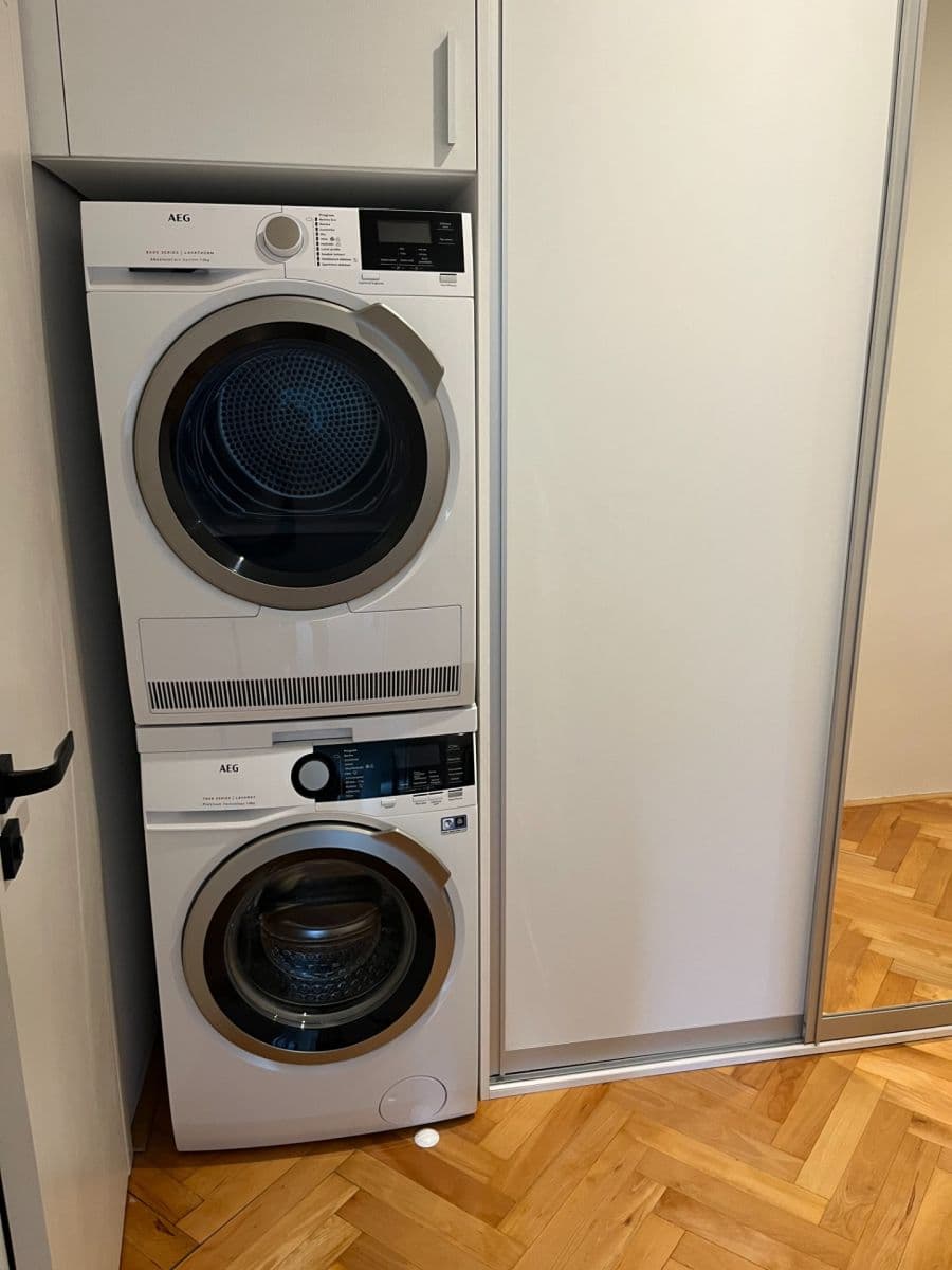 Pronájem bytu 2+kk 65 m², Kolátorova, Praha, Praha Pronájem bytu 2+kk 65 m², Kolátorova, Praha, Praha