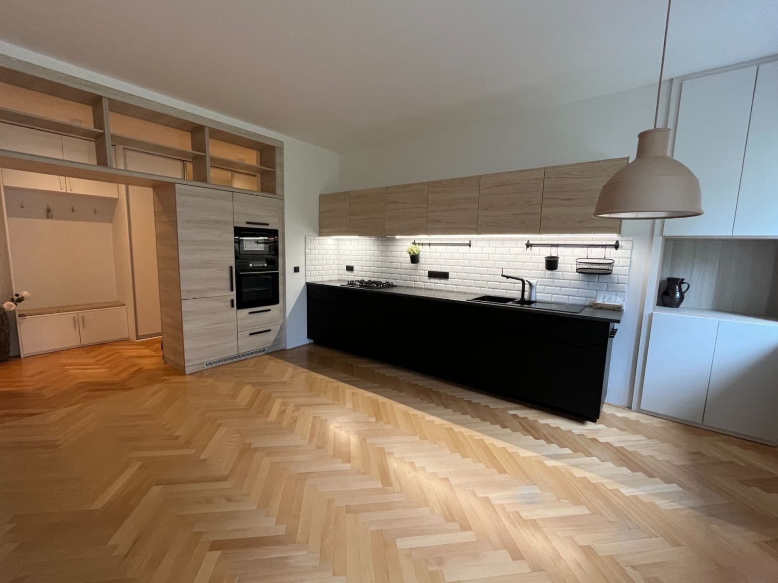 Pronájem bytu 2+kk 65 m², Kolátorova, Praha, Praha Pronájem bytu 2+kk 65 m², Kolátorova, Praha, Praha