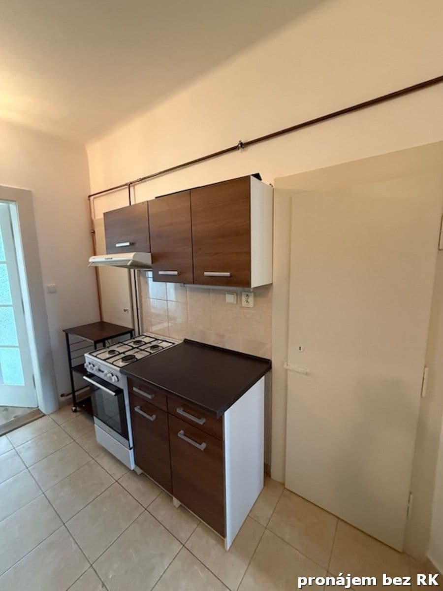 Pronájem bytu 2+1 51 m², Nad Primaskou, Praha, Praha Pronájem bytu 2+1 51 m², Nad Primaskou, Praha, Praha