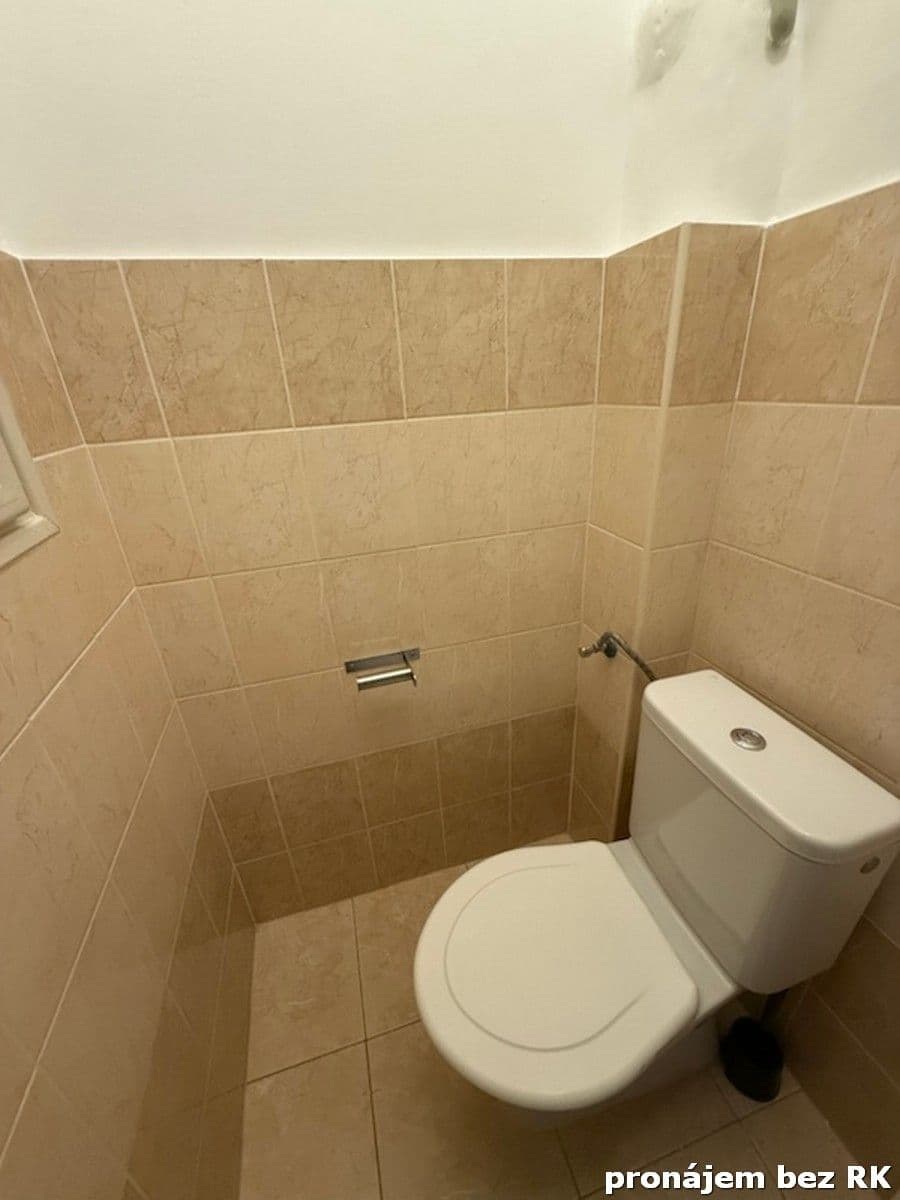 Pronájem bytu 2+1 51 m², Nad Primaskou, Praha, Praha Pronájem bytu 2+1 51 m², Nad Primaskou, Praha, Praha