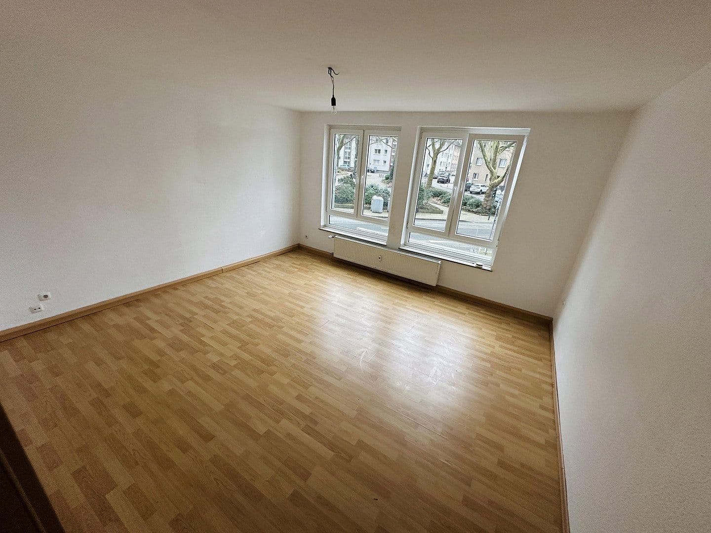 Pronájem bytu 4+kk 97 m², körnerstraße 4, Essen, Severní Porýní-Vestfálsko Pronájem bytu 4+kk 97 m², körnerstraße 4, Essen, Severní Porýní-Vestfálsko