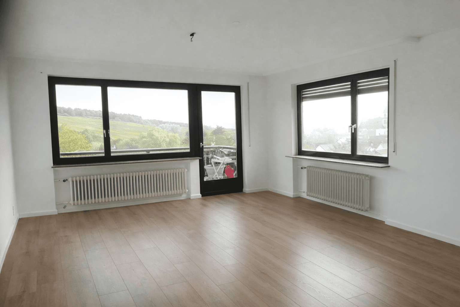 Prodej domu 224 m², pozemek 467 m², Kiedrich, Hessen Prodej domu 224 m², pozemek 467 m², Kiedrich, Hessen