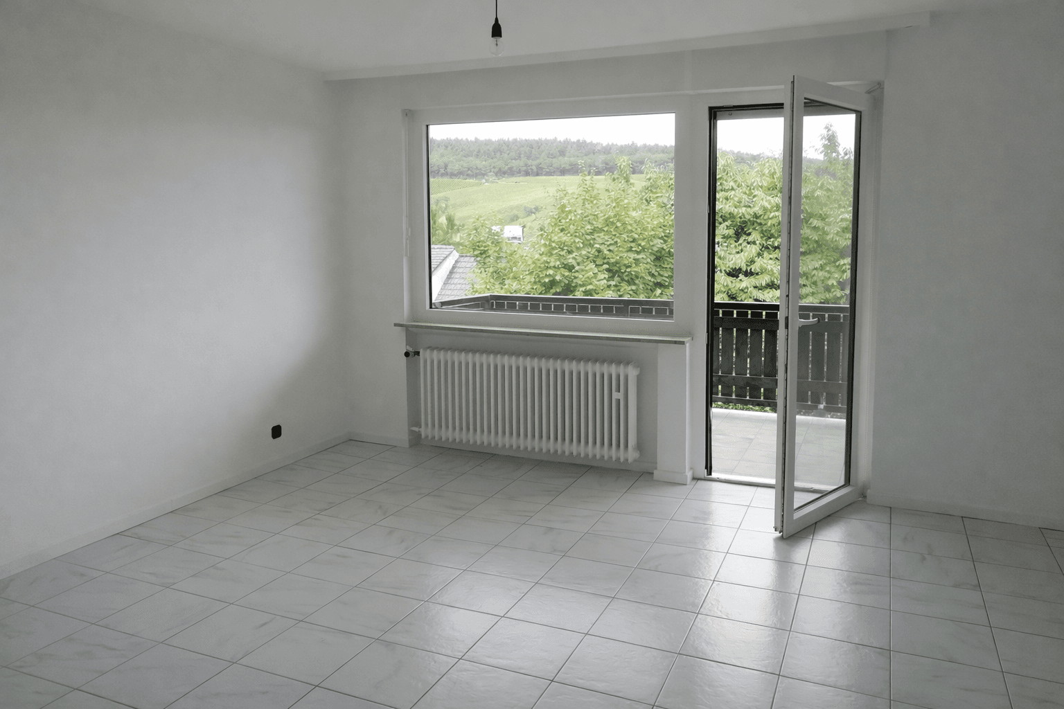 Prodej domu 224 m², pozemek 467 m², Kiedrich, Hessen Prodej domu 224 m², pozemek 467 m², Kiedrich, Hessen