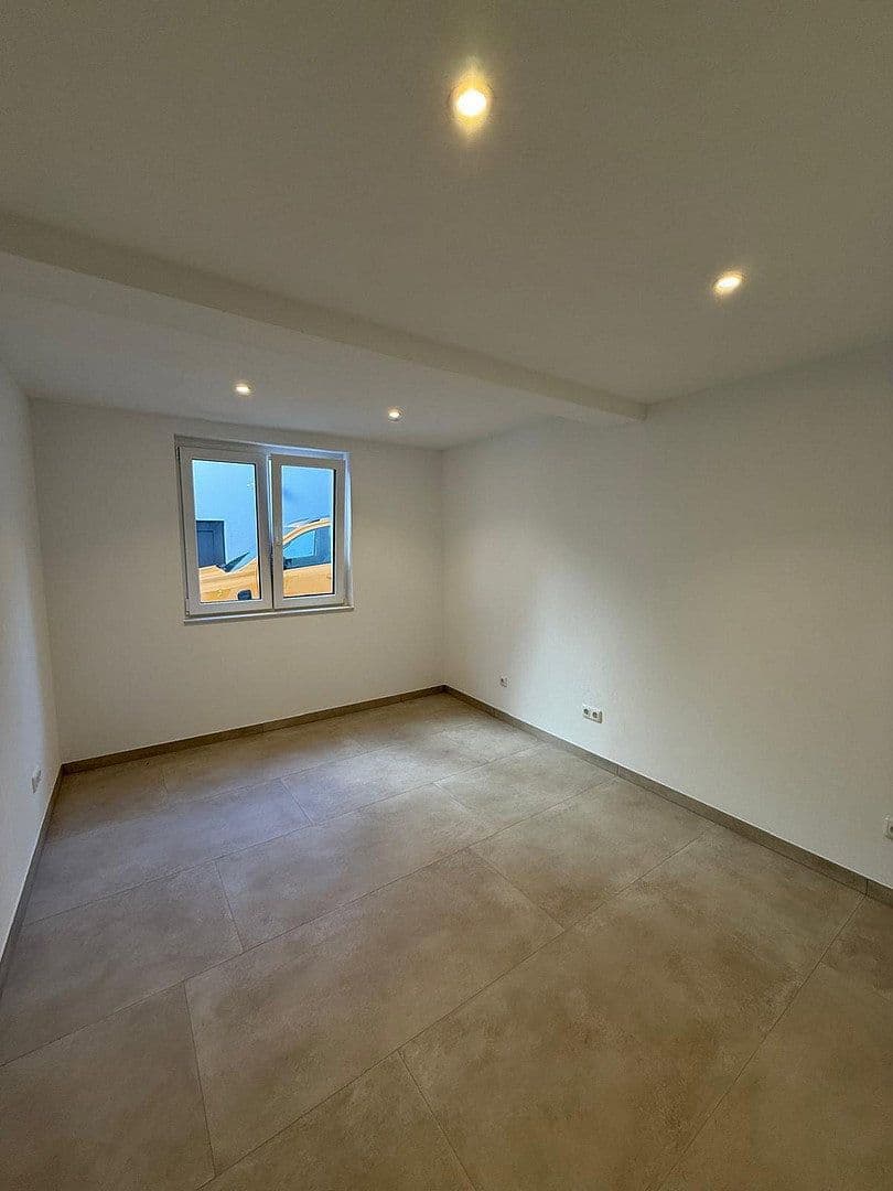 Pronájem bytu 2+1 53 m², Reinheim, Hessen Pronájem bytu 2+1 53 m², Reinheim, Hessen