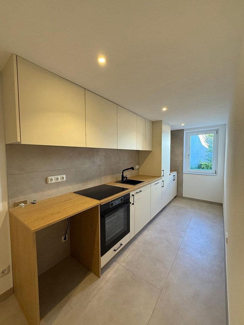 Pronájem bytu 2+1 53 m², Reinheim, Hessen Pronájem bytu 2+1 53 m², Reinheim, Hessen