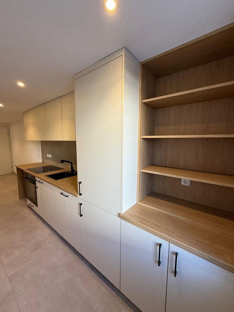 Pronájem bytu 2+1 53 m², Reinheim, Hessen Pronájem bytu 2+1 53 m², Reinheim, Hessen