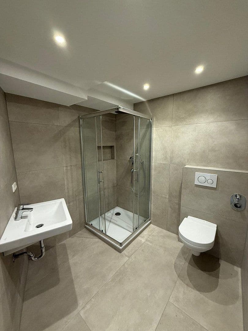 Pronájem bytu 2+1 53 m², Reinheim, Hessen Pronájem bytu 2+1 53 m², Reinheim, Hessen