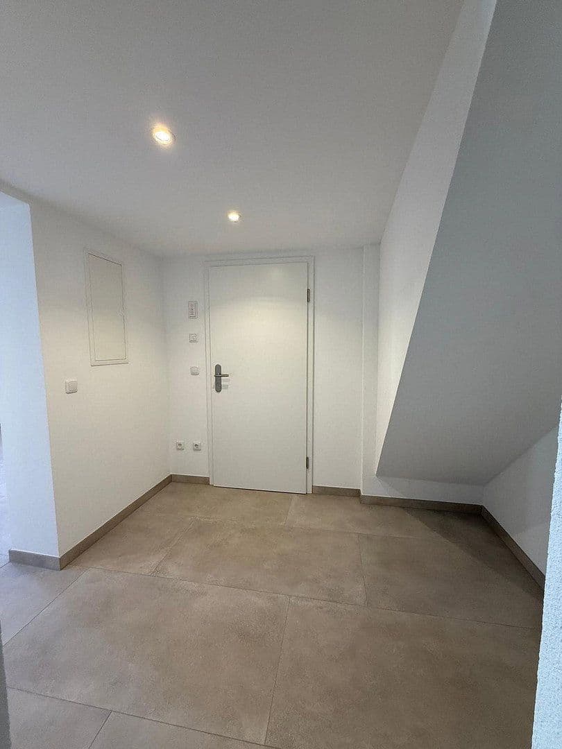 Pronájem bytu 2+1 53 m², Reinheim, Hessen Pronájem bytu 2+1 53 m², Reinheim, Hessen