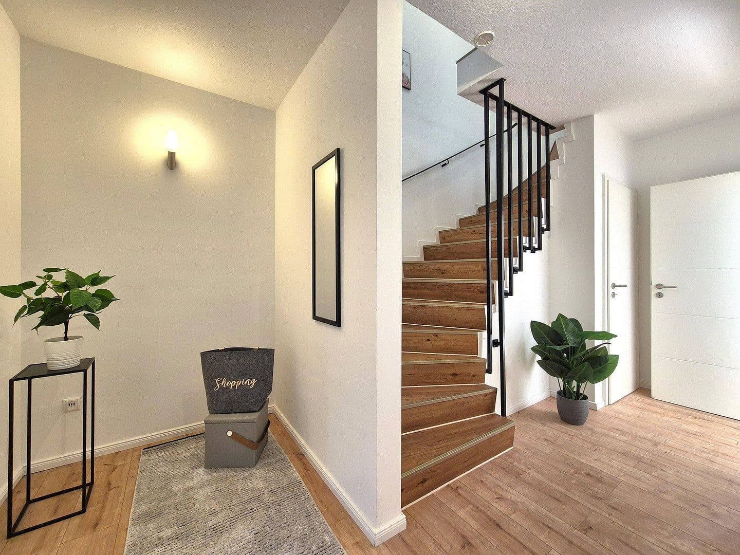Prodej domu 114 m², pozemek 158 m², Angerburger Weg, Stade, Dolní Sasko Prodej domu 114 m², pozemek 158 m², Angerburger Weg, Stade, Dolní Sasko