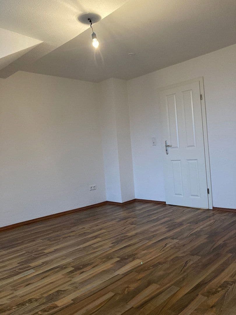 Pronájem bytu 3+1 55 m², Bismarckstraße 10, Offenbach am Main, Hessen Pronájem bytu 3+1 55 m², Bismarckstraße 10, Offenbach am Main, Hessen