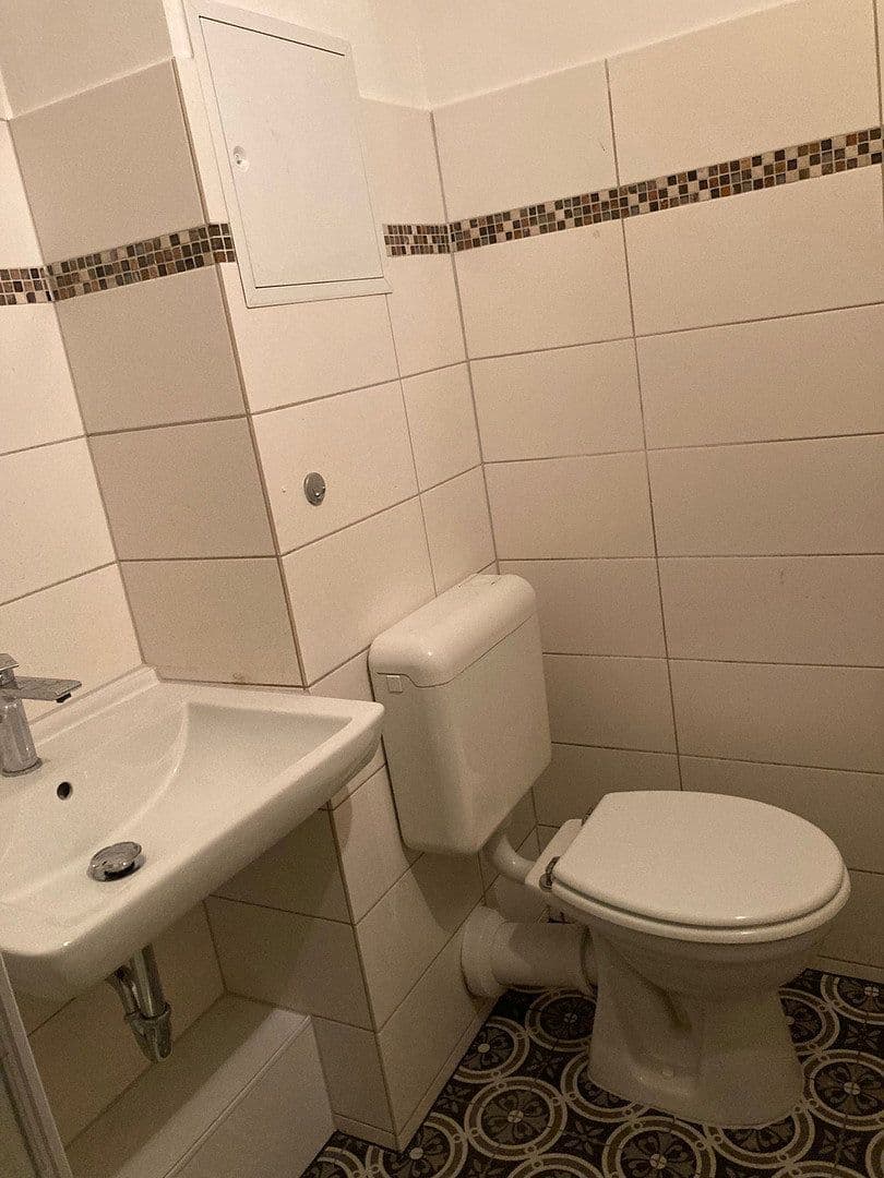 Pronájem bytu 3+1 55 m², Bismarckstraße 10, Offenbach am Main, Hessen Pronájem bytu 3+1 55 m², Bismarckstraße 10, Offenbach am Main, Hessen