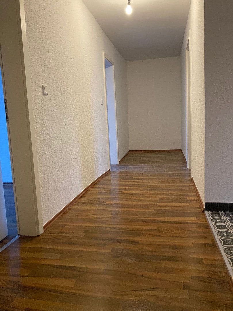 Pronájem bytu 3+1 55 m², Bismarckstraße 10, Offenbach am Main, Hessen Pronájem bytu 3+1 55 m², Bismarckstraße 10, Offenbach am Main, Hessen