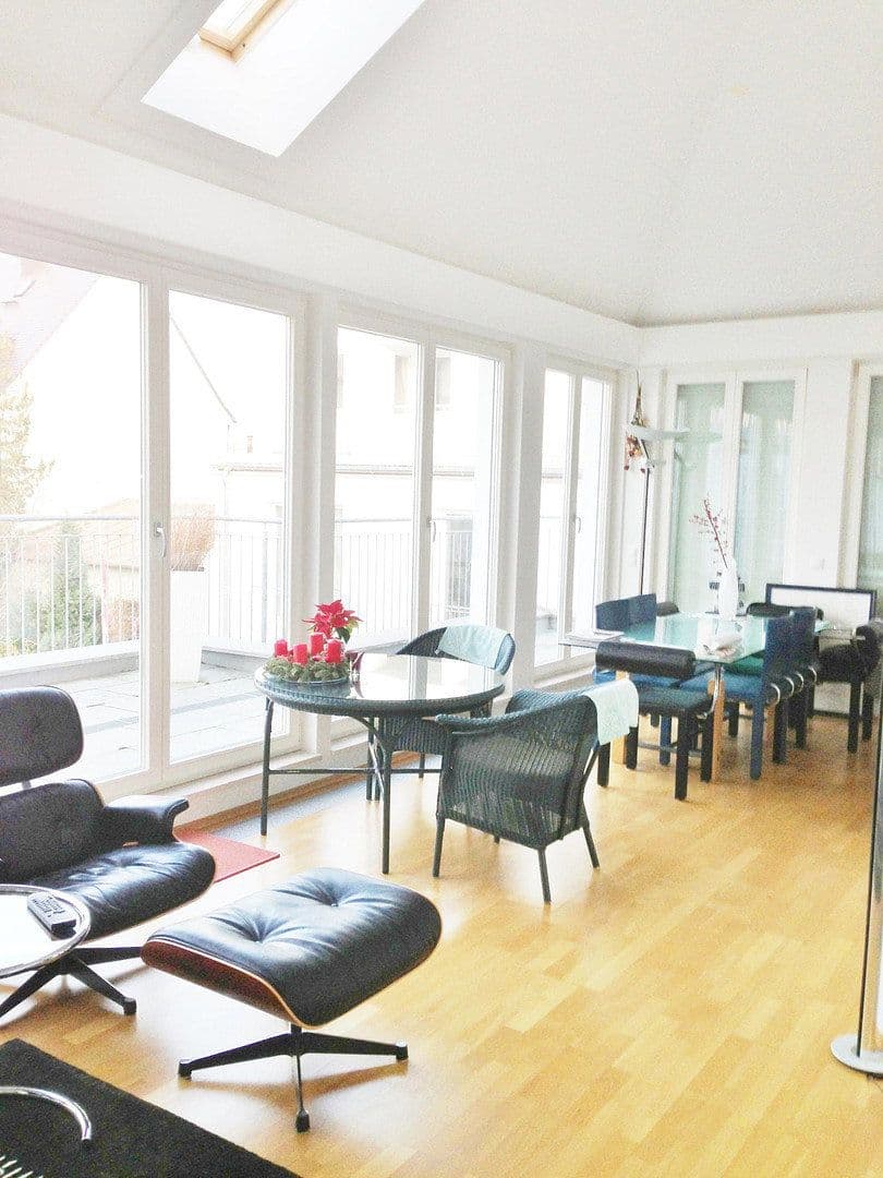 Pronájem bytu 3+1 115 m², München, Bavorsko Pronájem bytu 3+1 115 m², München, Bavorsko